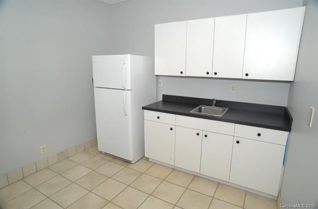 1933 Jake Alexander Blvd W, Salisbury, NC 28147